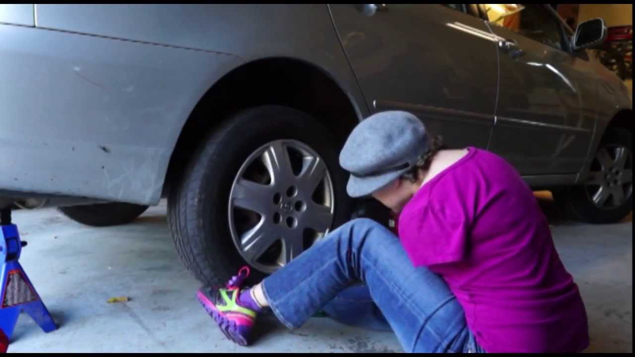 How to change a tire without arms
