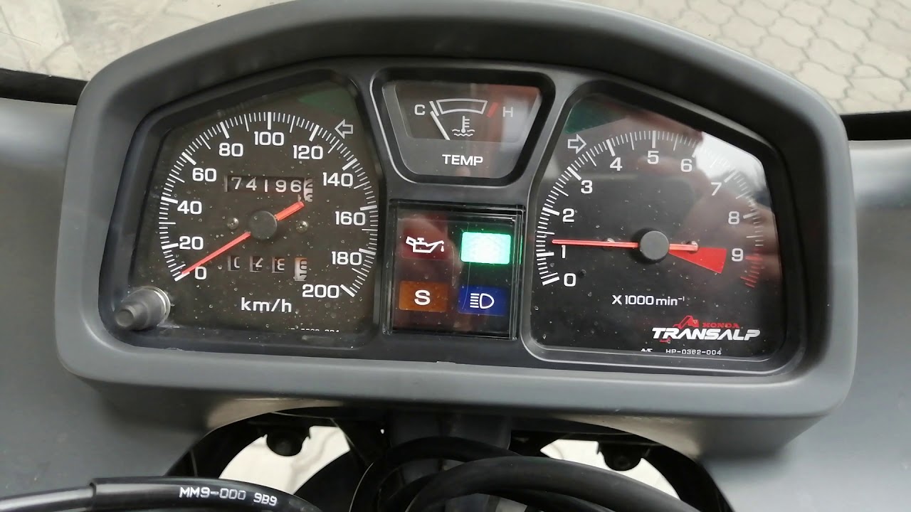 Honda Transalp XL600VX 1999