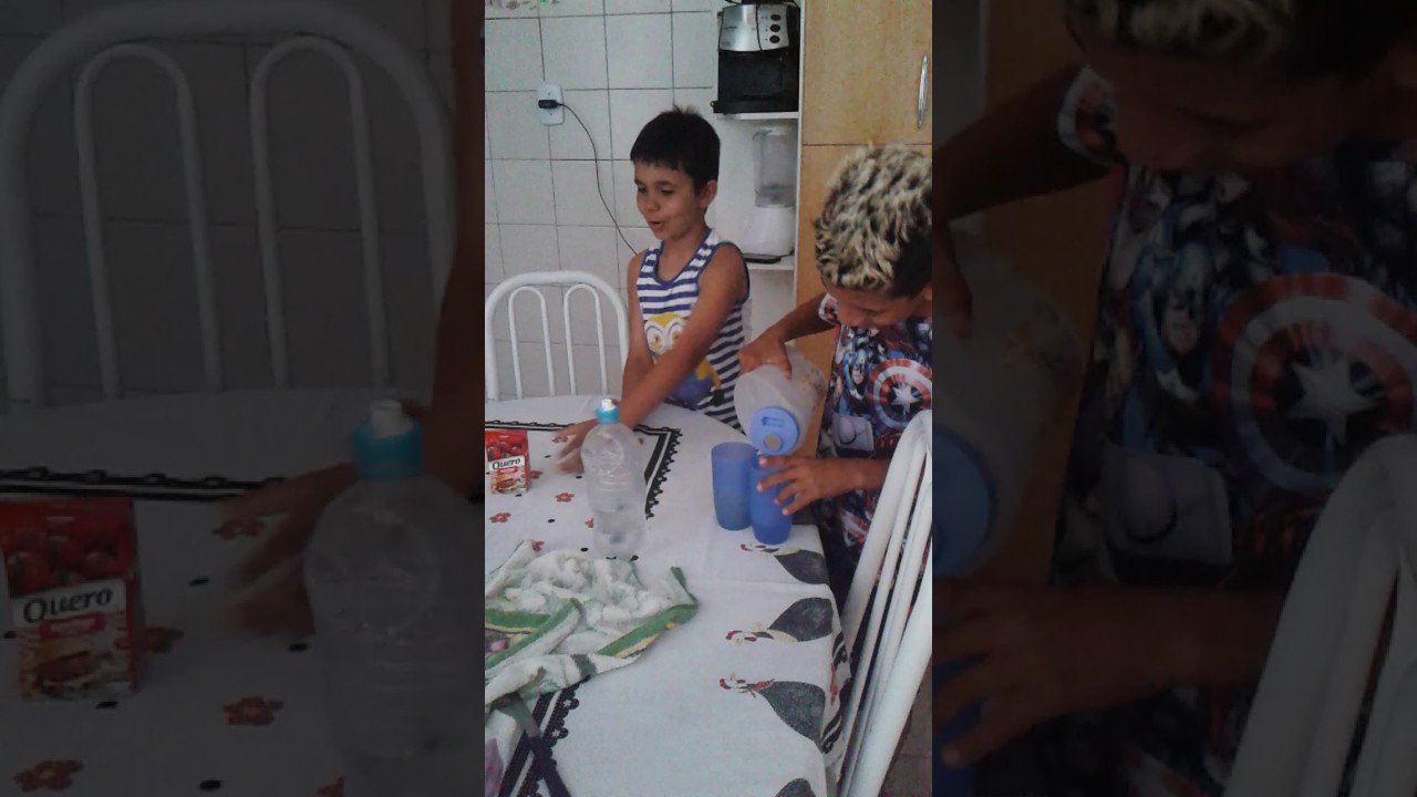Desafio-De misturando bebidas com ketchup