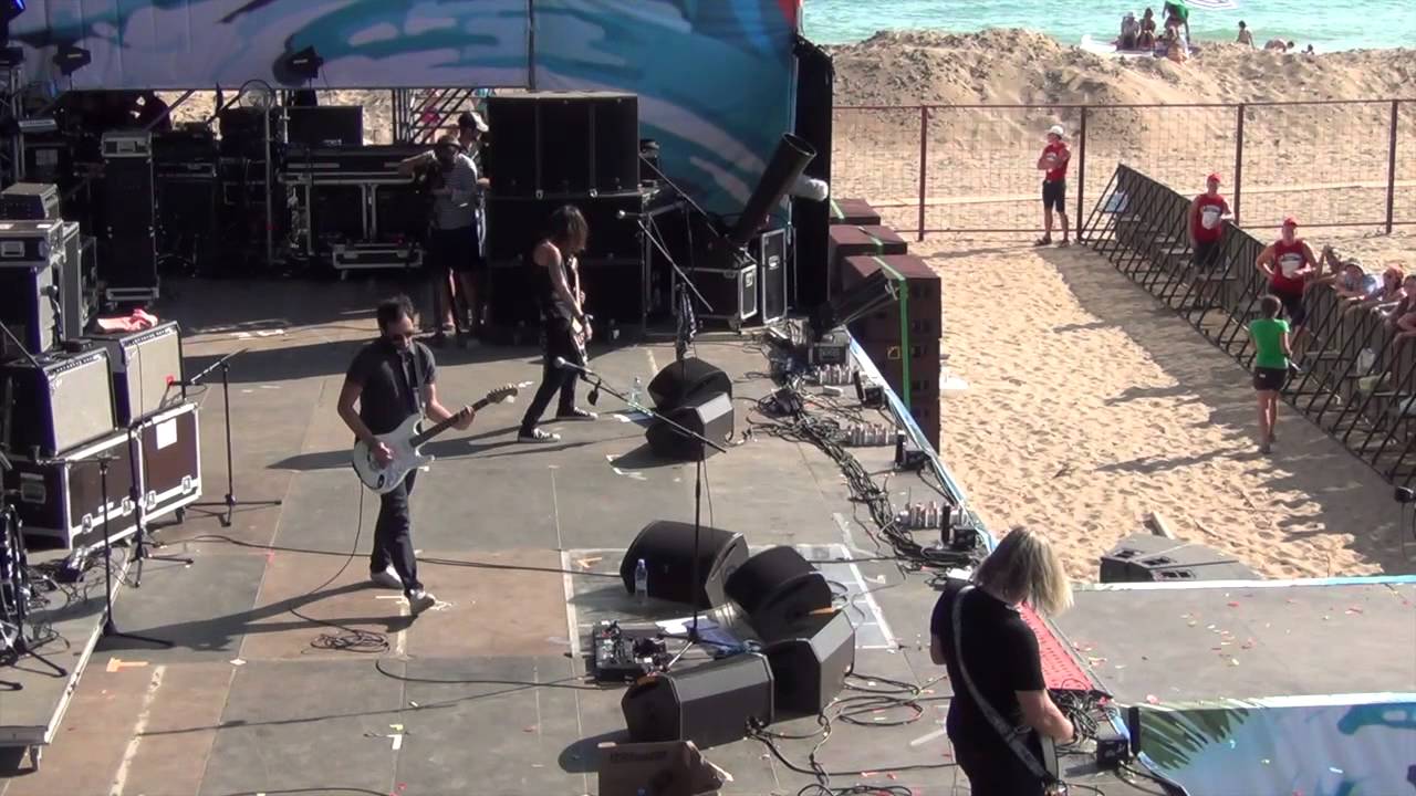 МЭD DОГ   Live @ Kubana 2012