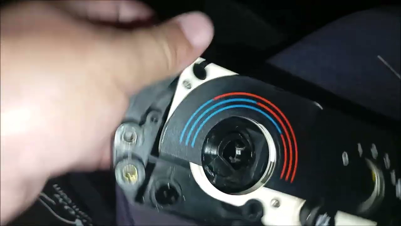 Desmontando o comando de ar condicionado analógico do Tempra (Manutenção parte 01)
