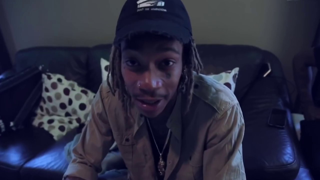 Wiz Khalifa - No worries [2K] Official Music Video
