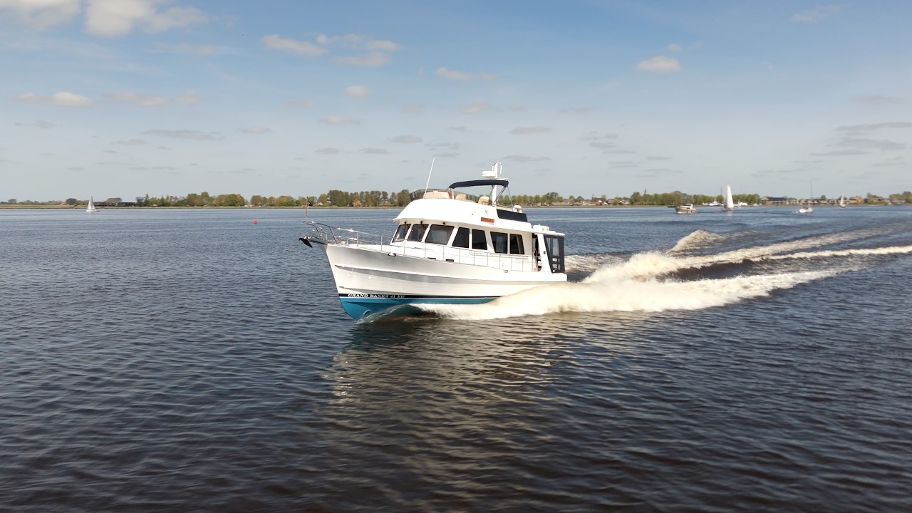 Grand Banks 41 Heritage EU 'INIS' &ndash; Full Yacht Walkthrough
