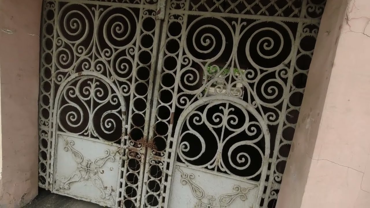 Ростов-на-Дону. 20-я линия. Проспект Шолохова. Типичная Нахичевань.