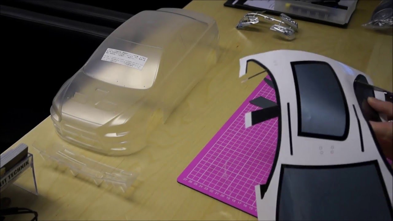 Drift RC Car Yokomo - Mitsubishi Evo X Body Build & Spray
