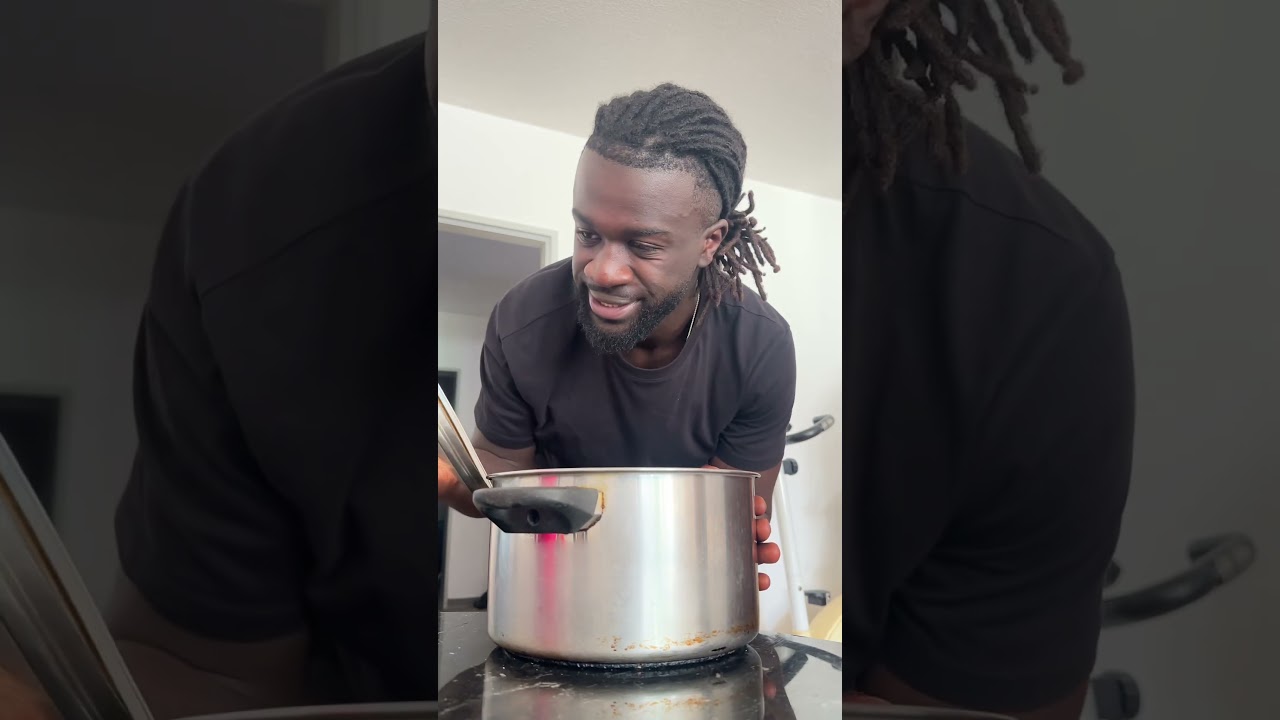Scream into a pot - fail  #shortsvideo #reaction #funny #react #comedy #reactparty #memes