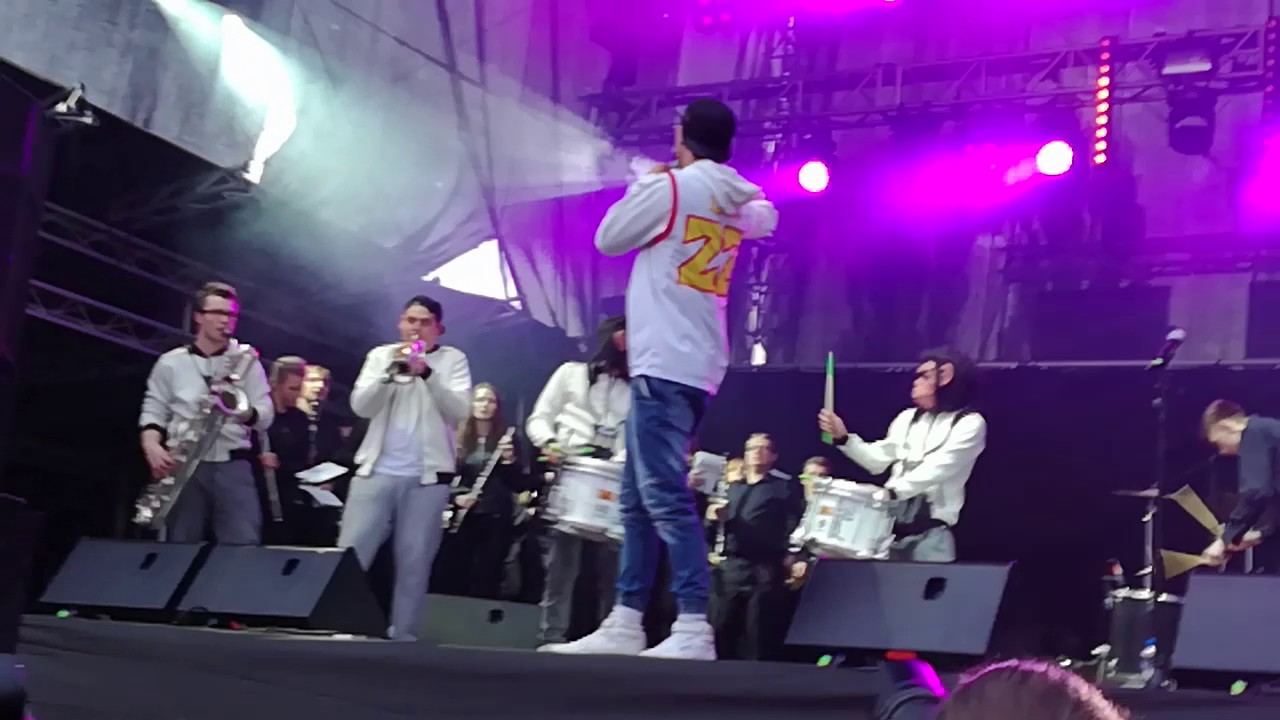 Manifest -   L.U.C & Rebel Babel i Nadzwyczajna Orkiestra MDK Słupca