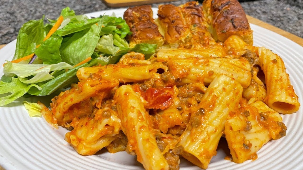 Pasta Con Carne Molida