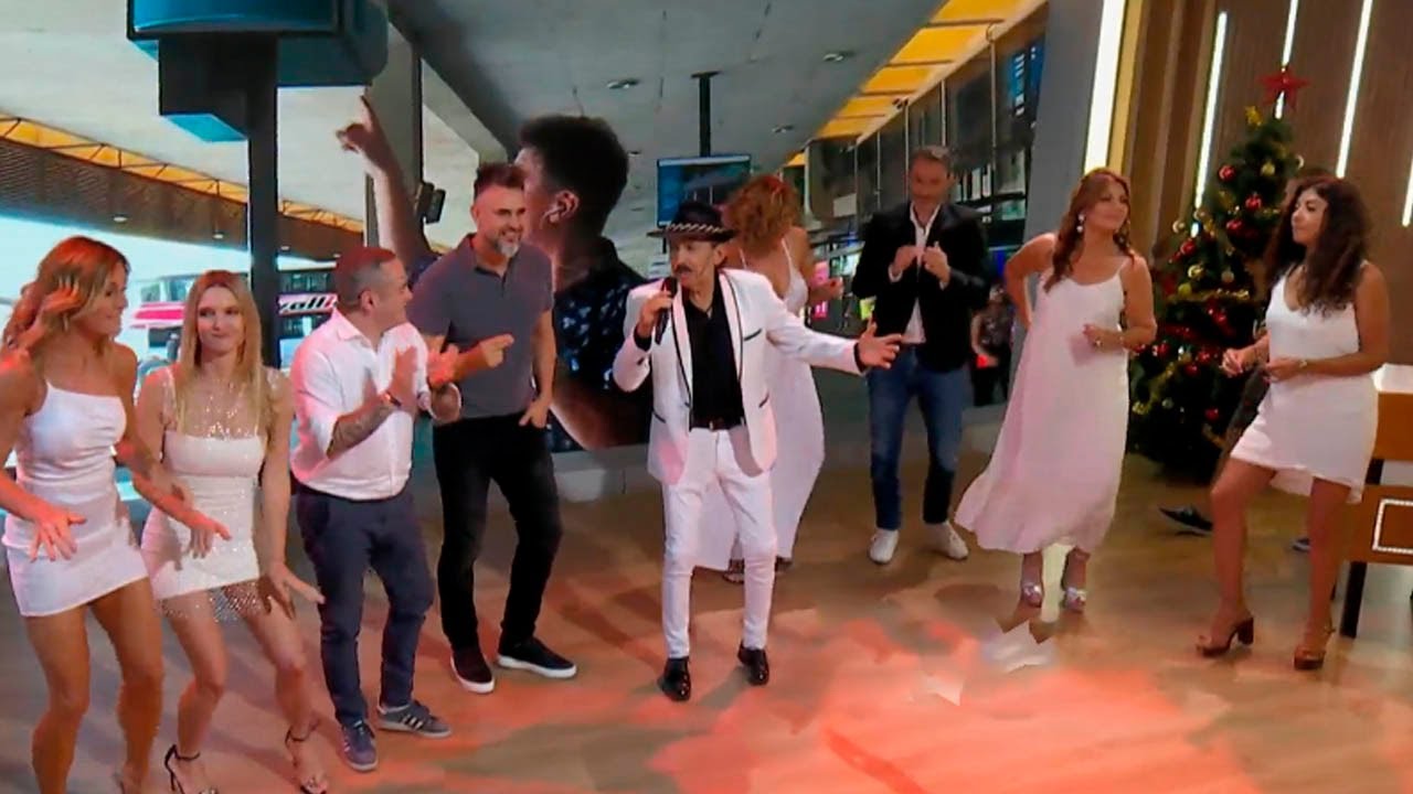¡Antonio Ríos despidió el año en Nosotros a la mañana a pura cumbia!