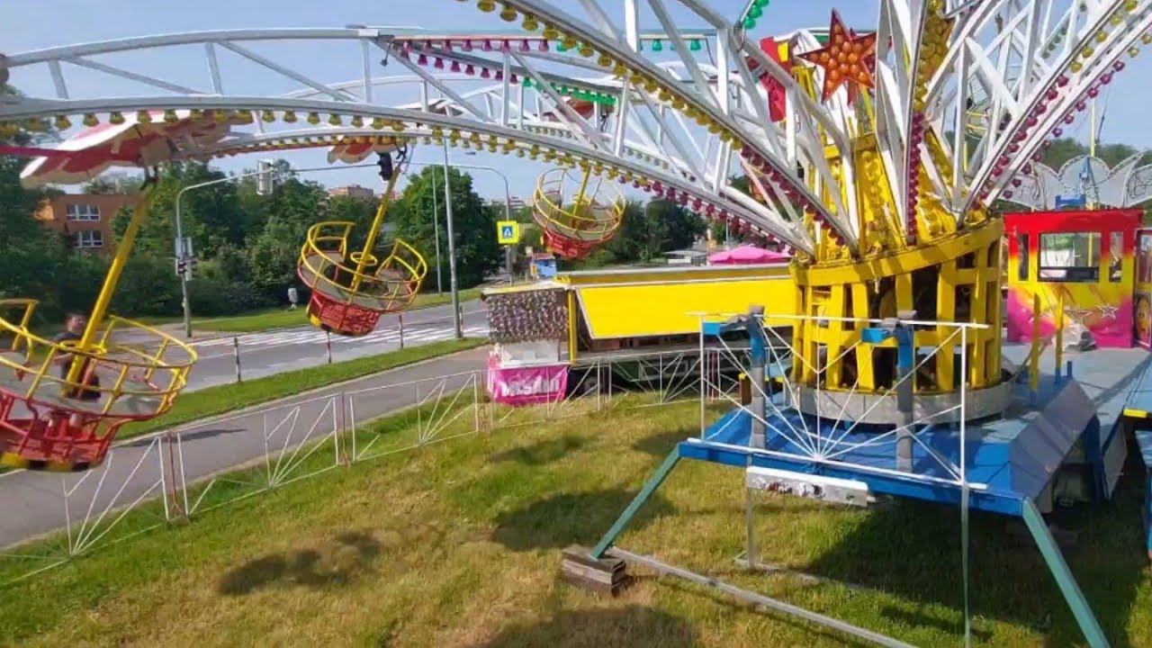 Kolotoče (pouť) v Ostravě - Pustkovci 2023 - Crazy twister za-jízdy