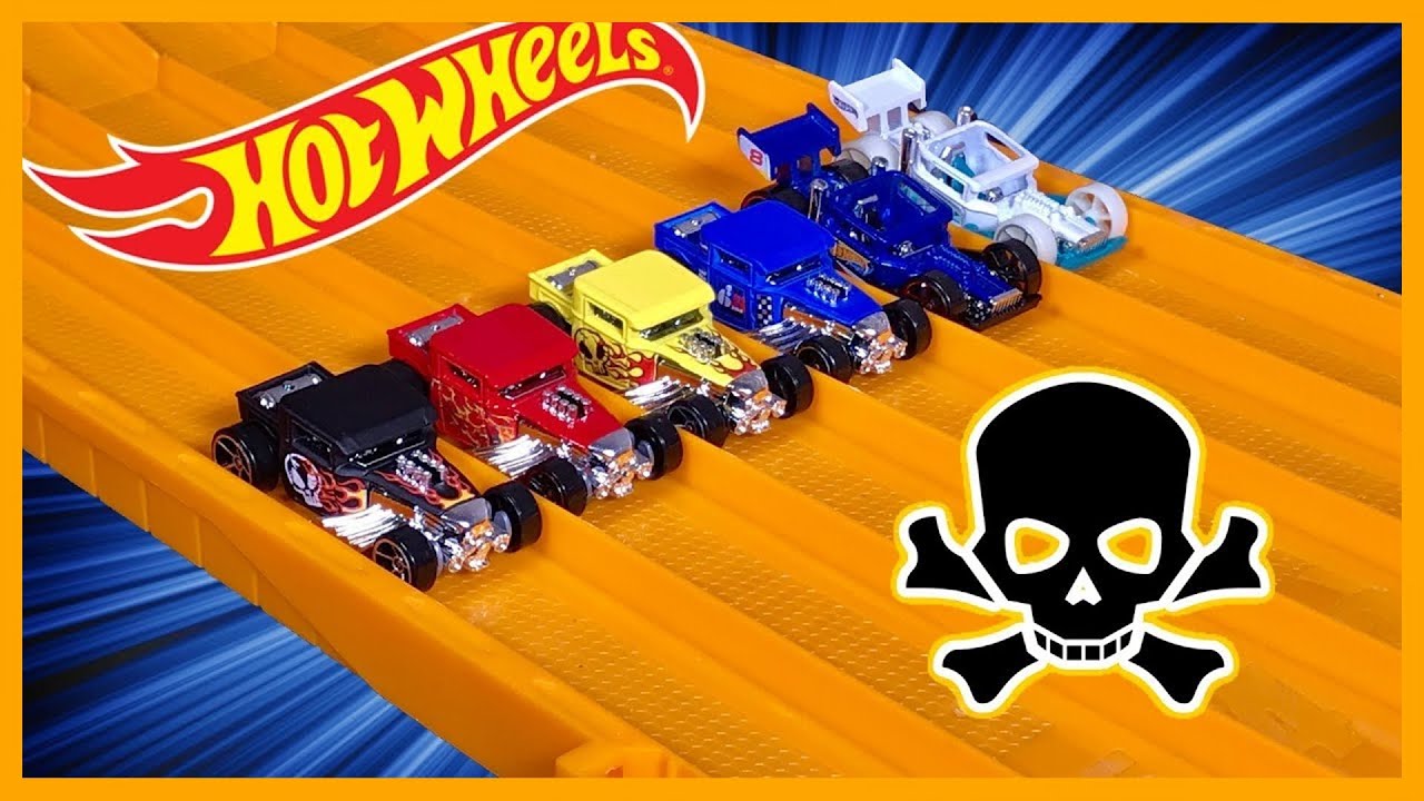 RACE: BONE SHAKER Series 12, Race 3 - Hot Wheels