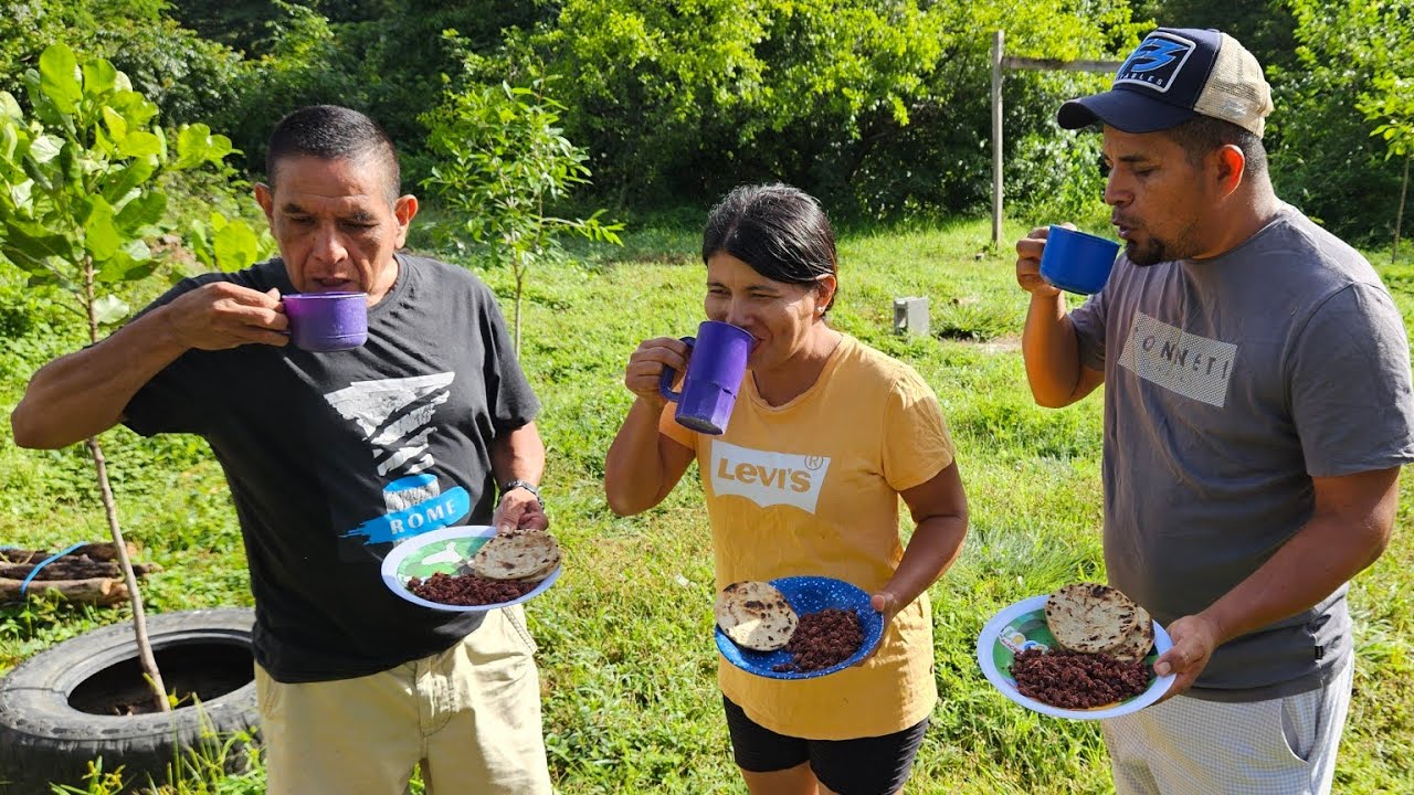 🚨😋Desayuno Típico Del Campo Delicioso🌄/El Salvador Es Mi País 