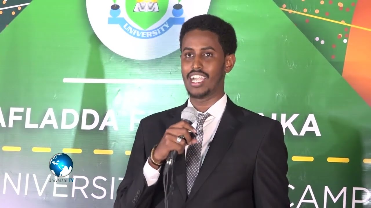 Munaasabada oo  lagu Daahfuray Xarunta Town campus ee Jaamacada Simad.