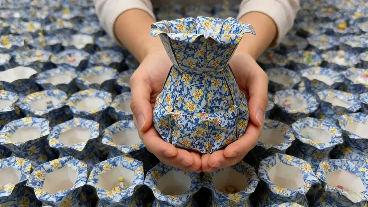 ✨ New Life for Old Poker Cards | DIY Vintage Textured Vase - Eco-Friendly Home Aesthetics#diy