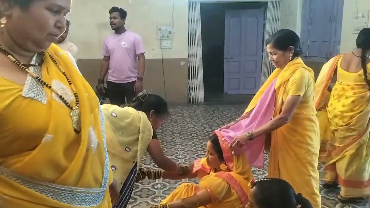 💛BUA KE SATH HALDI 😄 #video #minivlog #viralvideo #haldi #vlog #minivlog @YouTube @Ranivlogs97