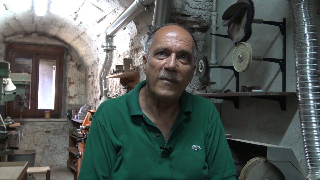 Vitaliano Posella e le sue pipe