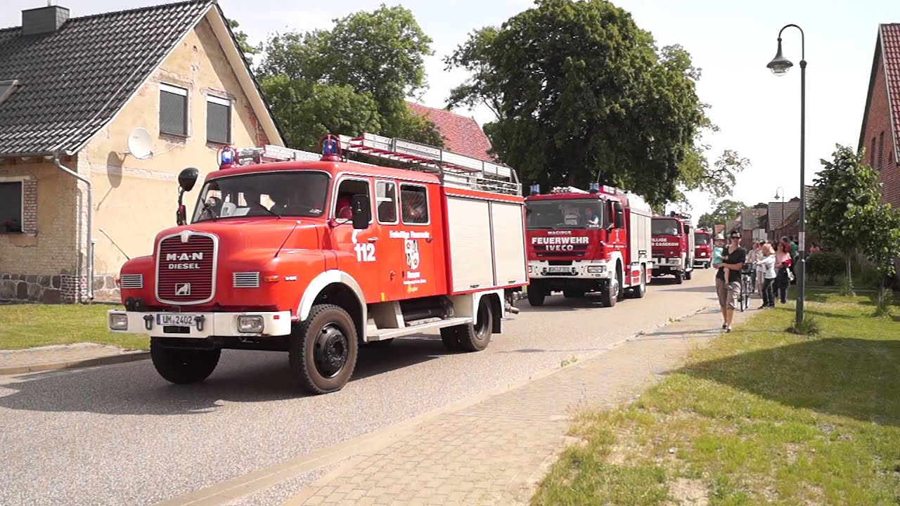 Umzug Feuerwehr Petershagen anlässlich Indienststellung Feuerwehrgerätehaus 06.06.2015