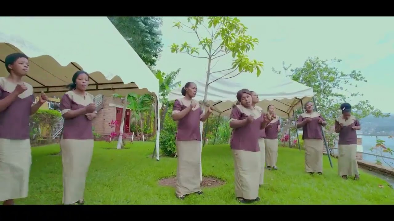 TOTOMBOLI by NURU CHOIR