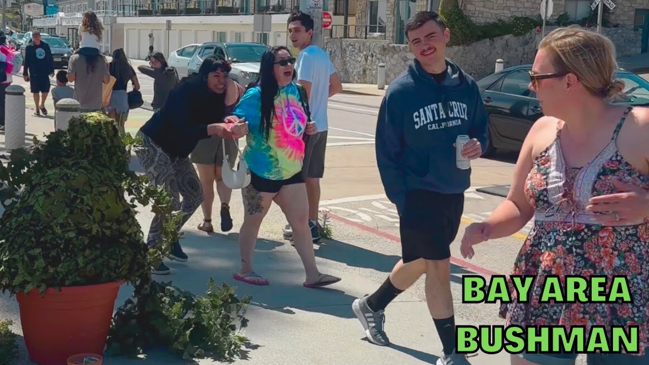 Bushman Prank on tourists and locals at the Santa Cruz Beach Boardwalk!