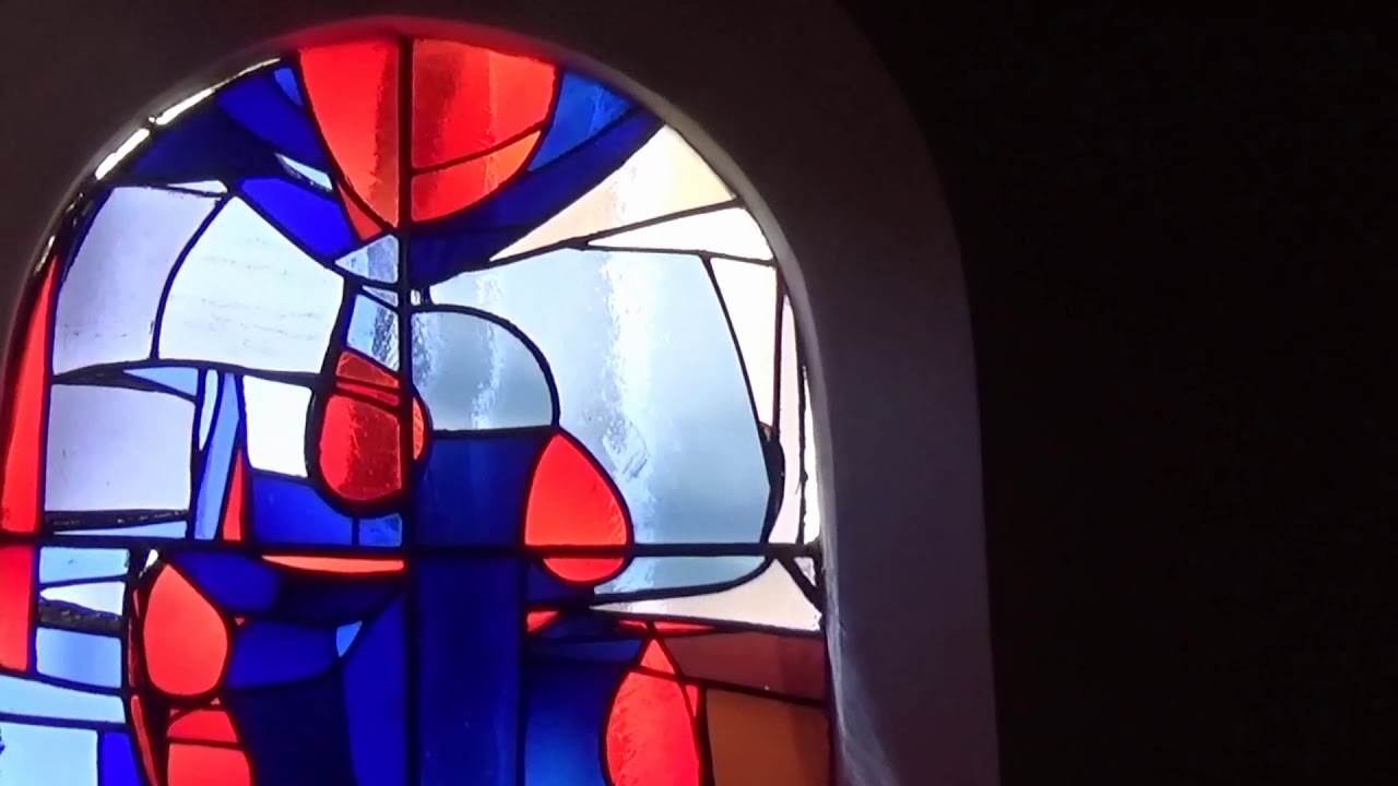 Das Heilig-Geist-Fenster in der Unterglauheimer Kirche