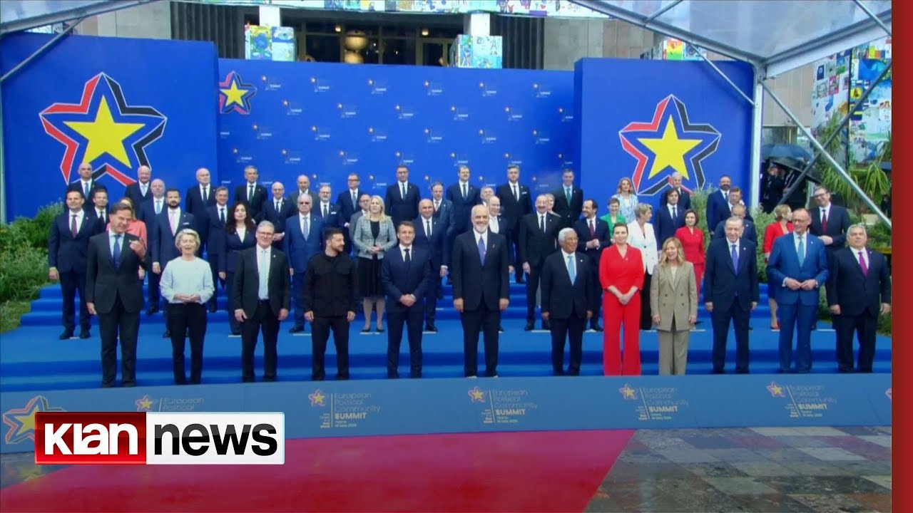 Foto familjare e liderëve në Samitin e Komunitetit Politik Europian