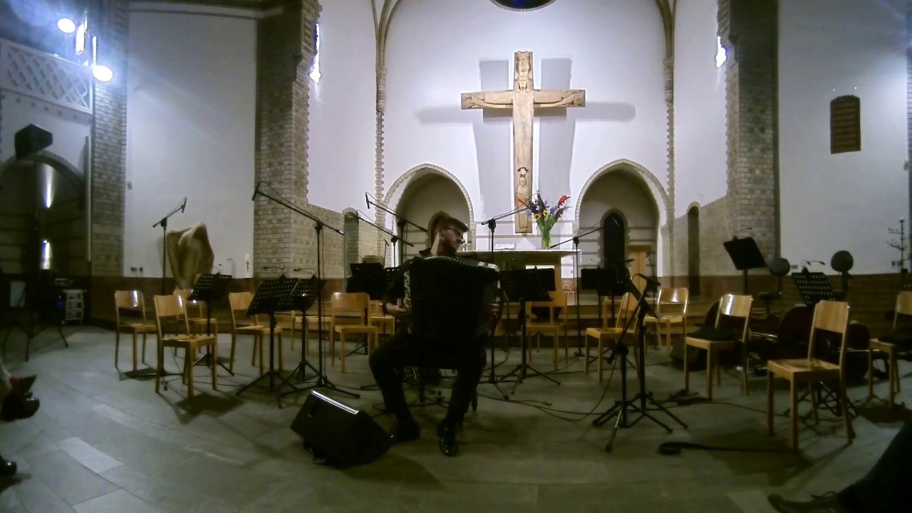 Bach - Partita c moll BWV 826