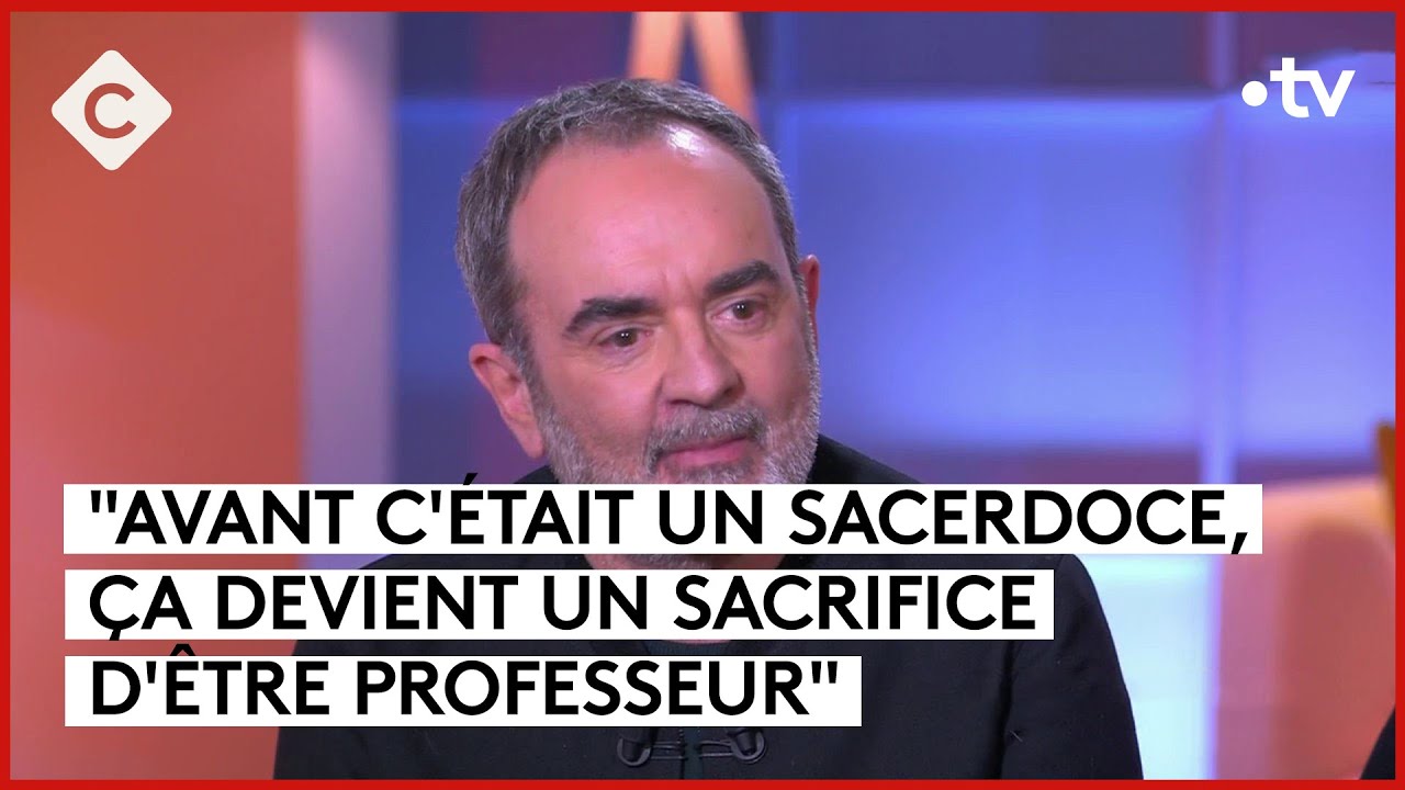 Bruno Solo, sa déclaration d’amour aux profs - C à vous - 16/01/2024