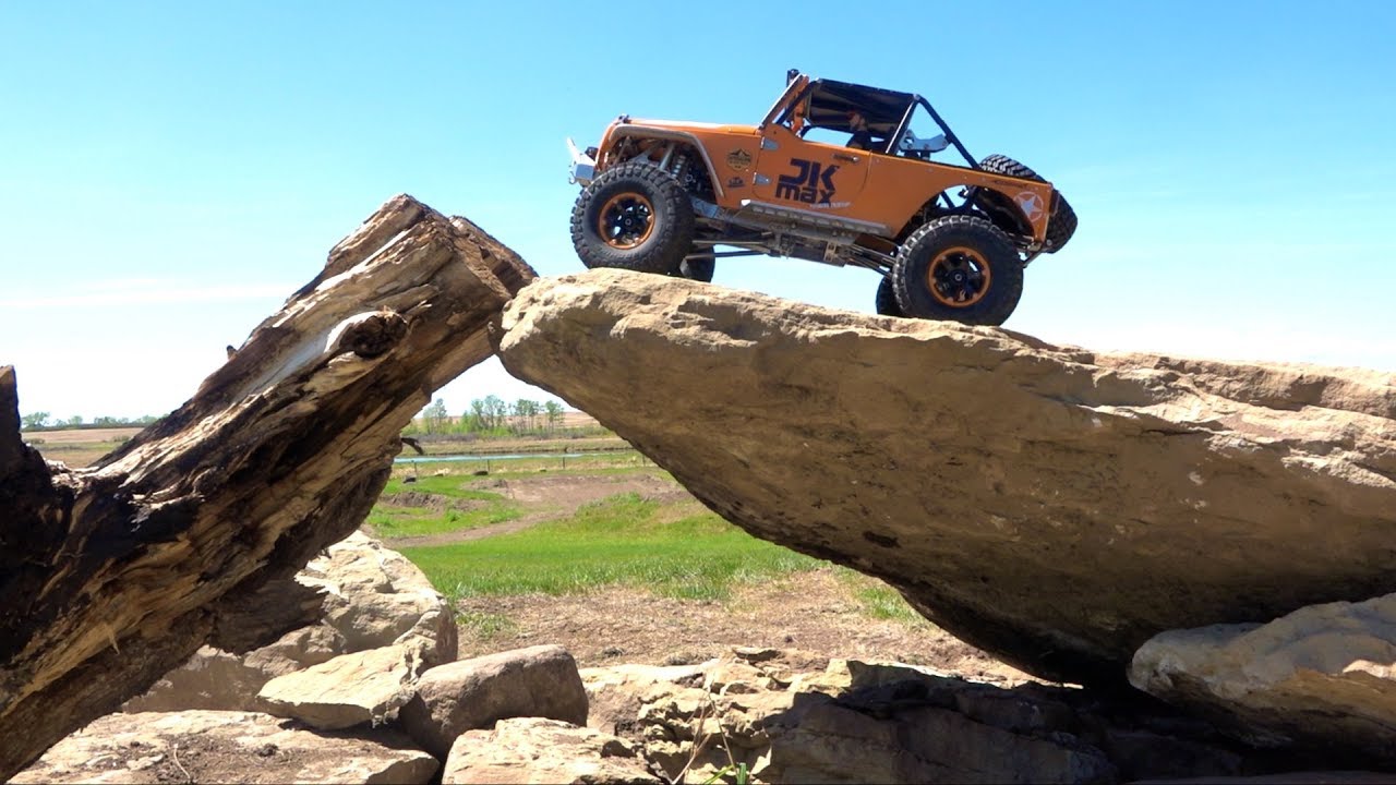 NEW BACKYARD ROCK LiNES & the JK MAX RiSKiNG iT ALL! | RC ADVENTURES