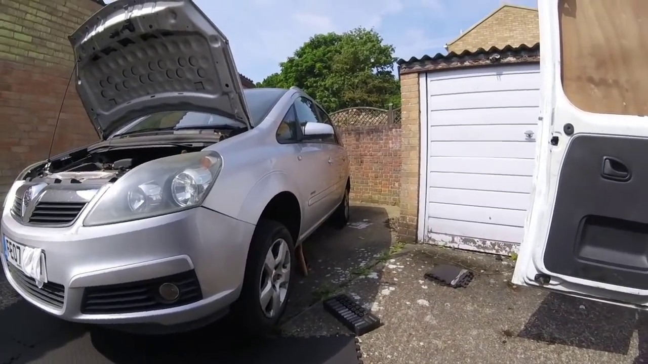 2007 Vauxhall Zafira 1.6L Petrol Clutch Replacement