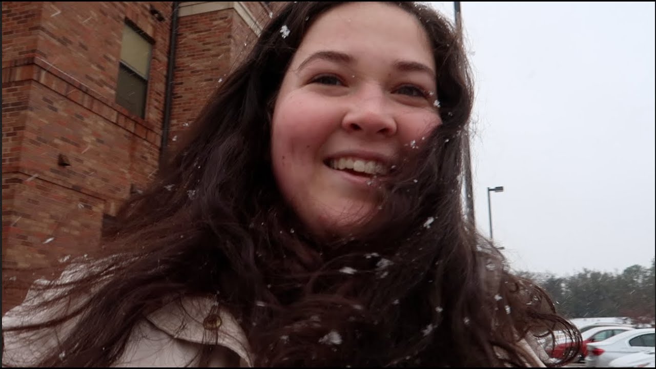 it snowed in texas!! | vlogmas #8