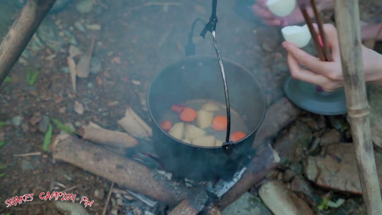 Solo Overnight Camping in the Forest 🏕 Lonely Young Girl🥰 Rain And Healing Sounds Of Nature ⛰ ASMR