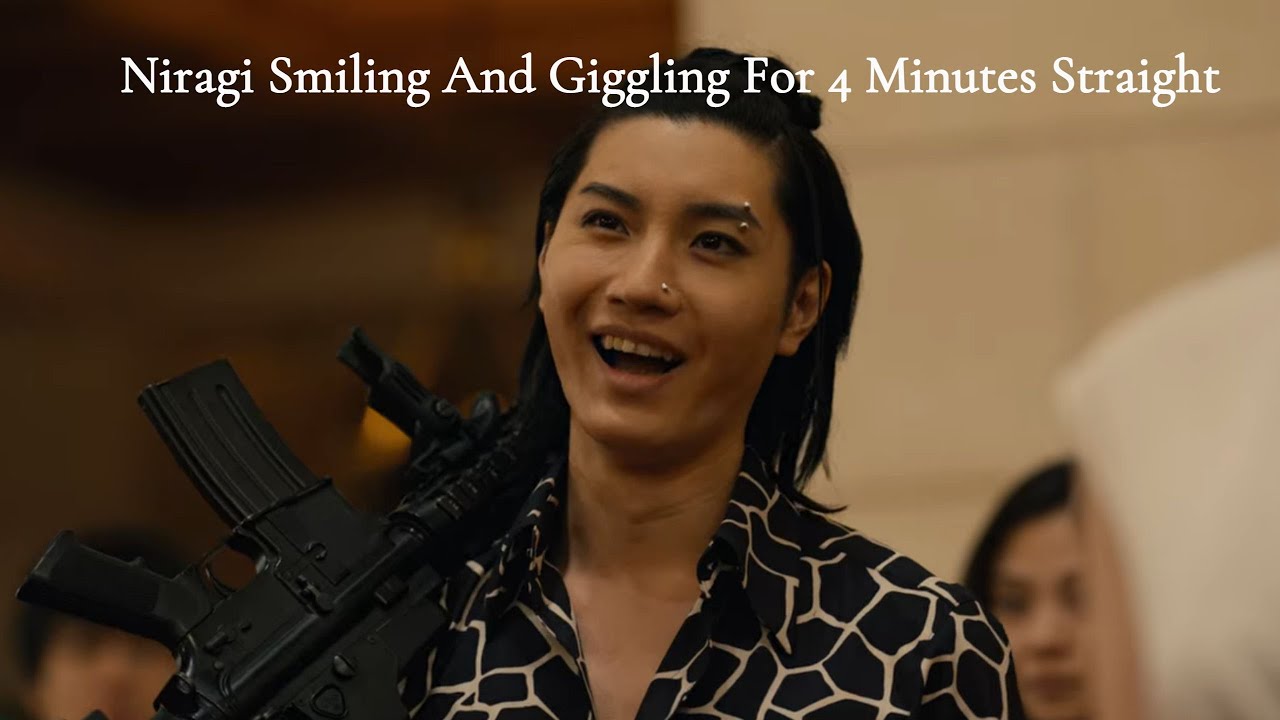 Niragi smiling and giggling for 4 minutes straight