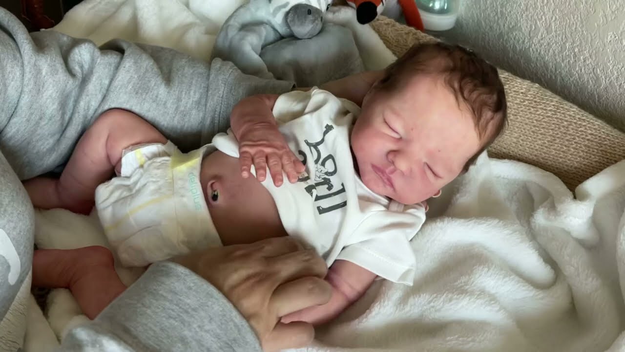 Box Opening Silicone Baby from Spain | IIORA MASTER ARTIST | Prototype Artist Leticia Moreno