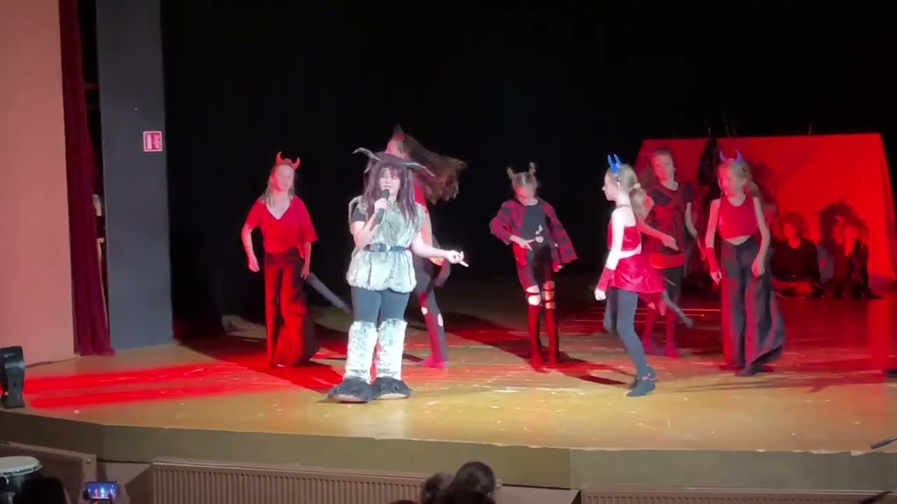 čertovský rap_divadelní představení_Matěj a čerti