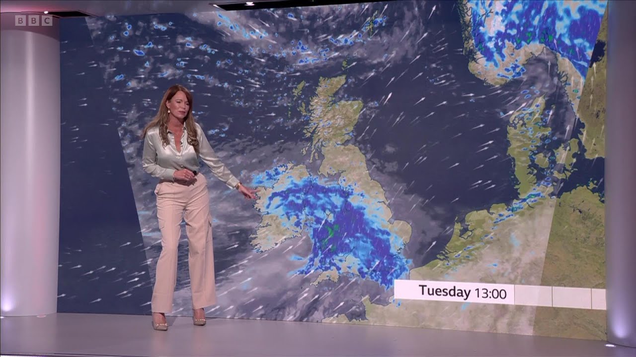 Elizabeth Rizzini - Satin Blouse BBC Weather 26May2025