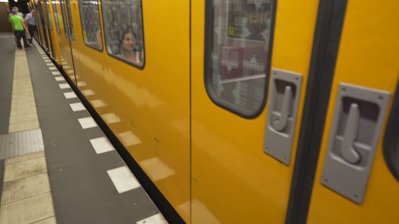 Germany, Berlin, U-Bahn ride from Jungfernheide to U-Bhf Halemweg