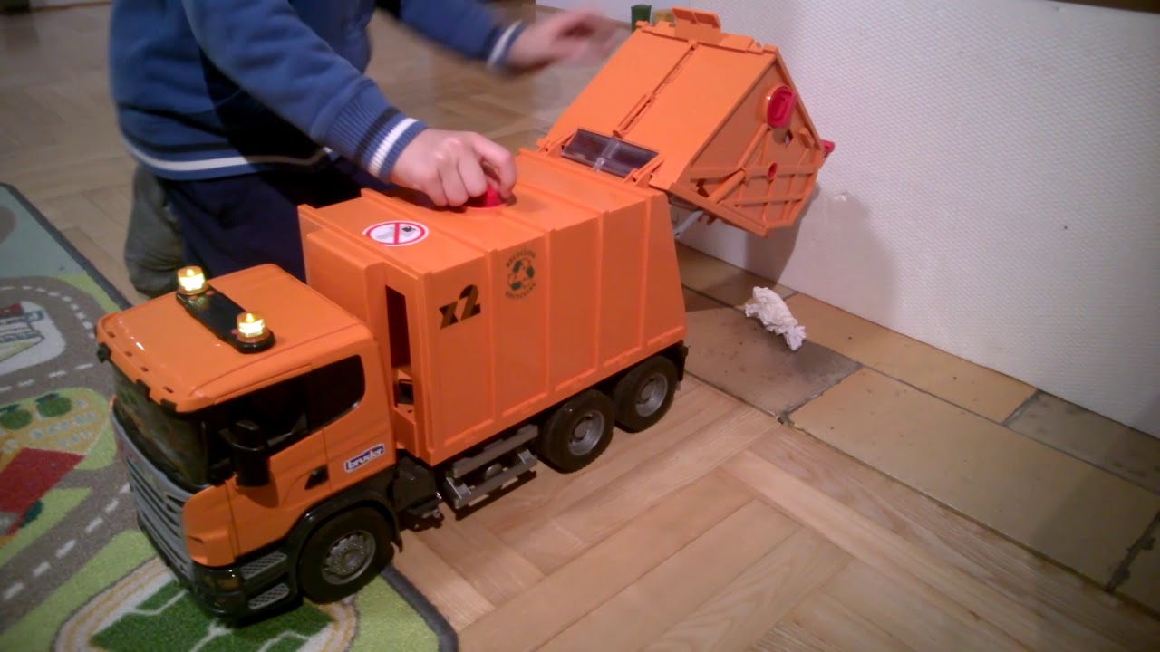 Bruder 3560 scania garbage truck - play guide - incinerator