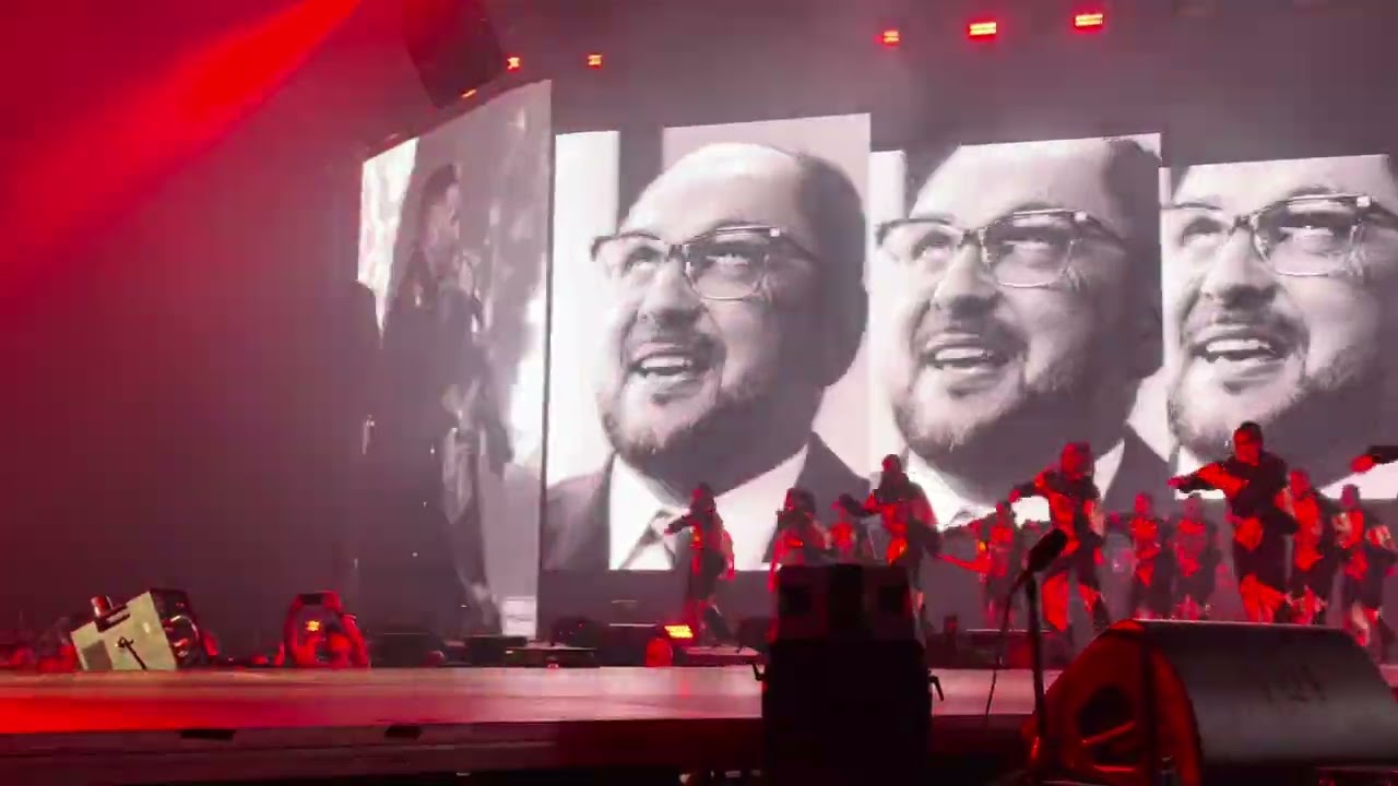 Majka 2049 / 2050 - Csurran, cseppen - Bindzsisztán élő koncert Live Papp László Aréna @Majka
