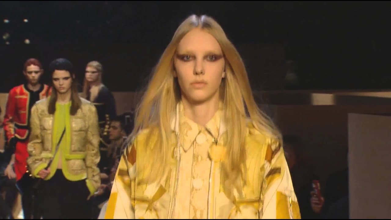 Givenchy Fall/Winter 2016-2017