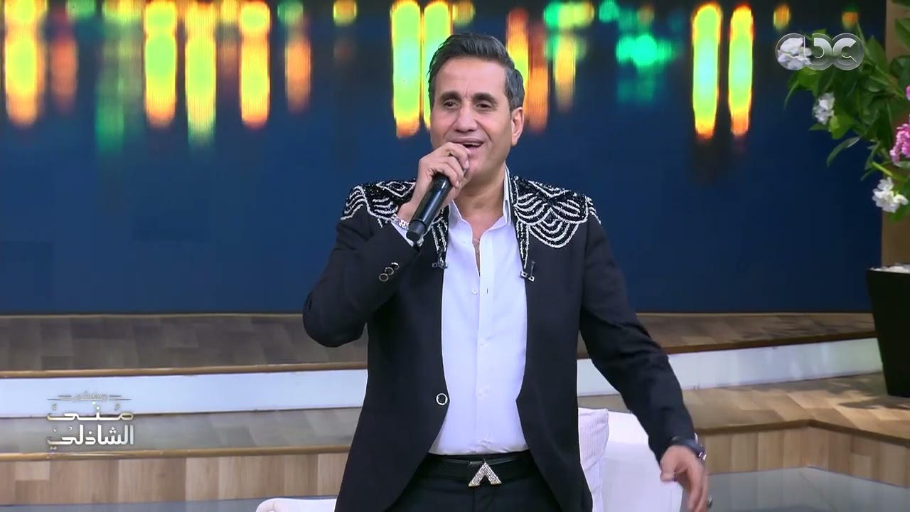 مابيسألش عليا أبدا.. أحمد شيبة لما يغني قديم