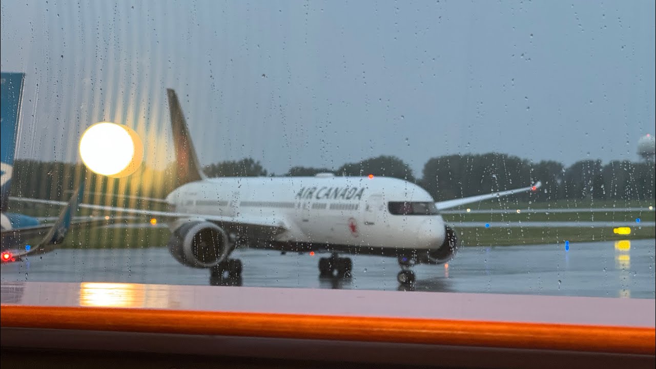 **TRIP REPORT 33** | Air Canada | Boeing 787-9 - C-FSBV | Montreal YUL to London Heathrow