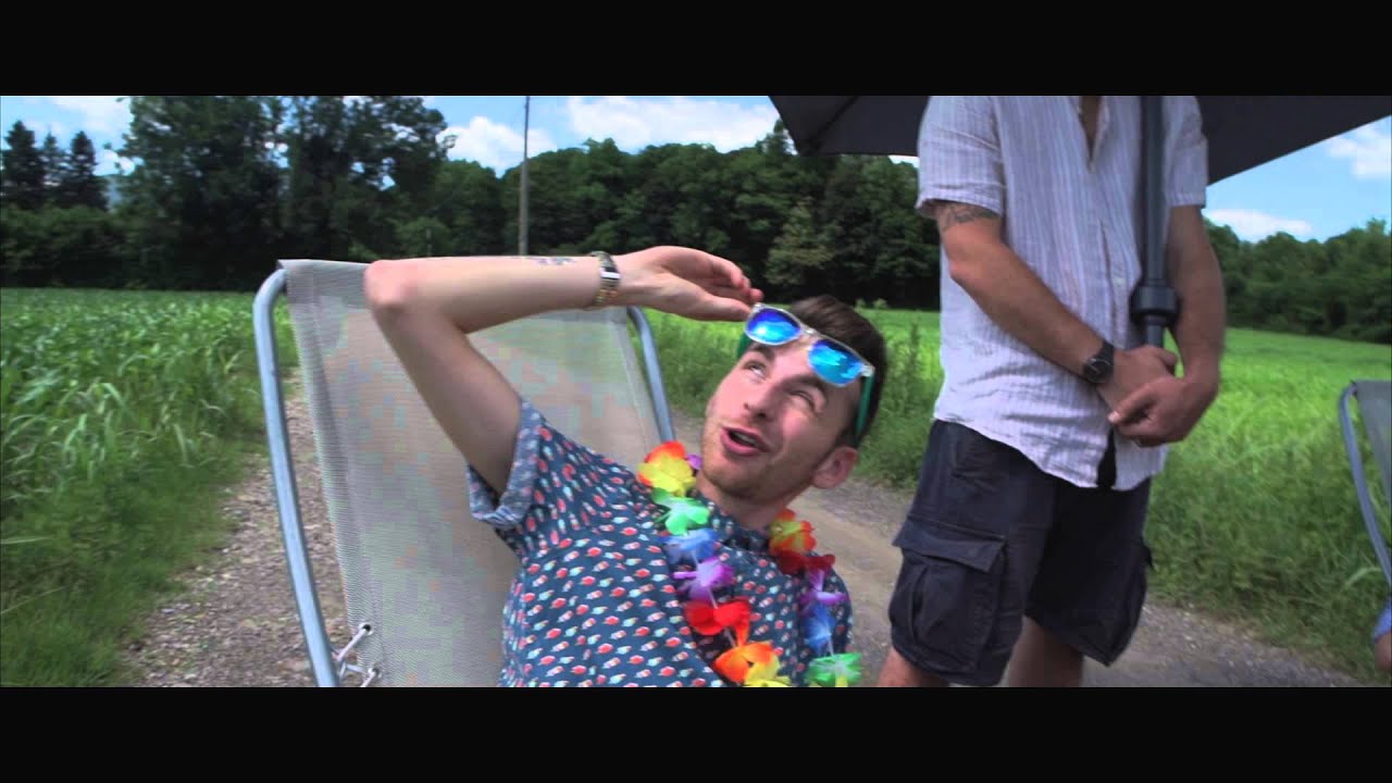 ROMAN FT. TOBE - RUM & PERA - OFFICIAL VIDEO