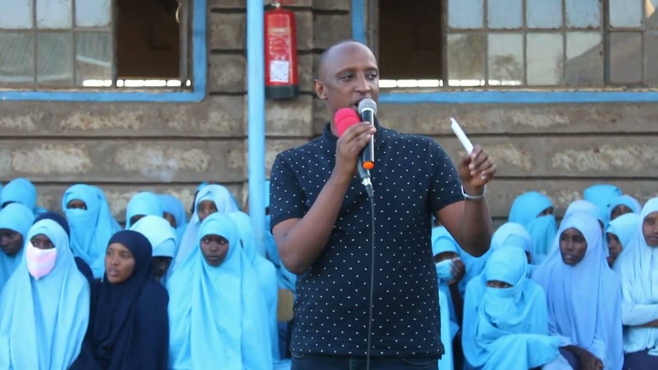 H.E ABDI GUYO ADDRESSING HIS PEOPLE DURING ALGANI HIGH SCHOOL'S VICTORY CELEBRATION