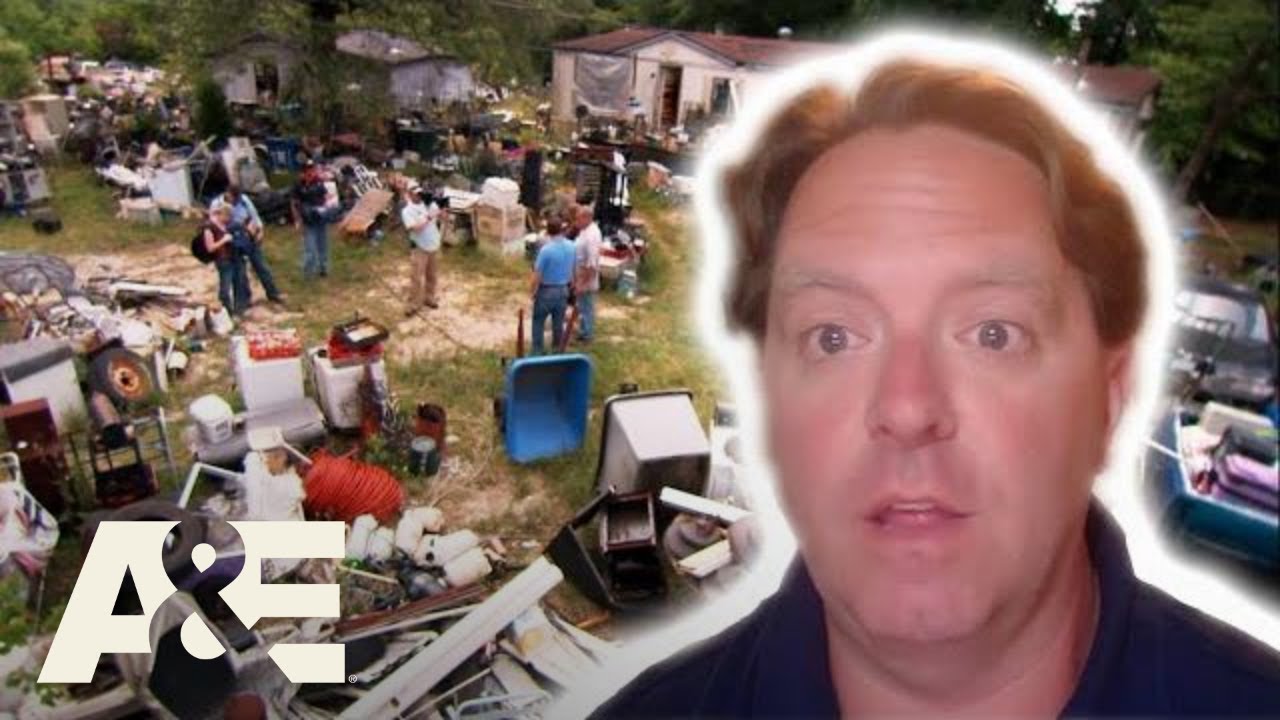 Hoarders: Matt&rsquo;s FIRST Hoard Had HUNDREDS of Cars | A&E