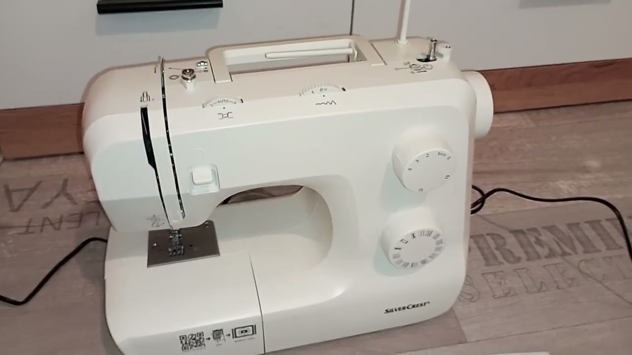 Šicí stroj SilverCrest SNM 33 C1
