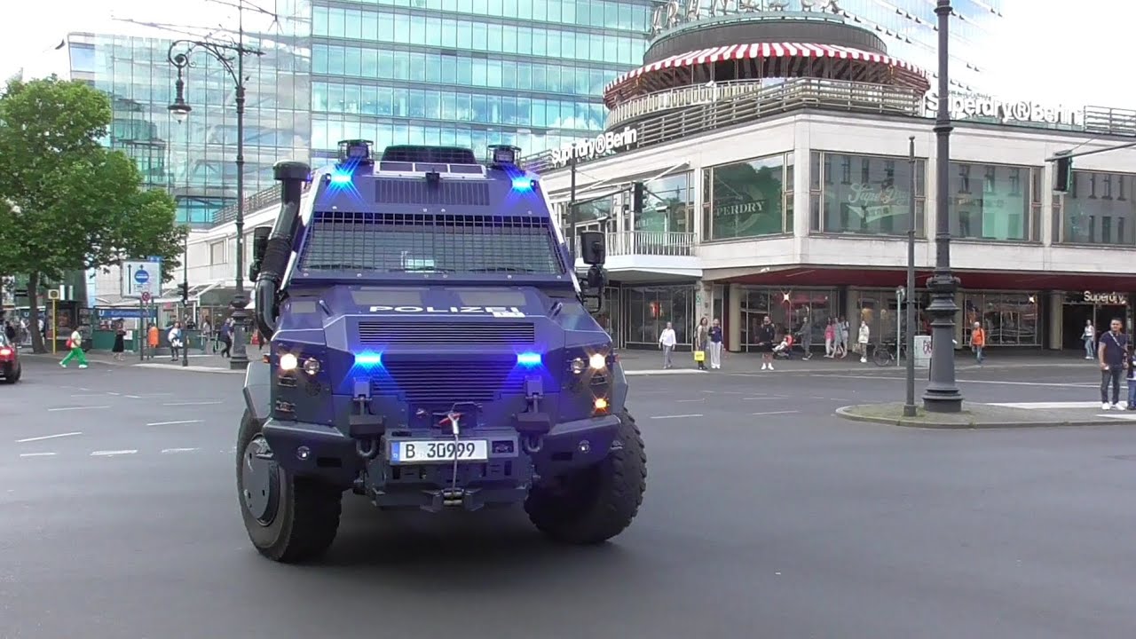 Amok alarm in Berlin😔[EWA's,GRukW,RTW's,SEK uvm]