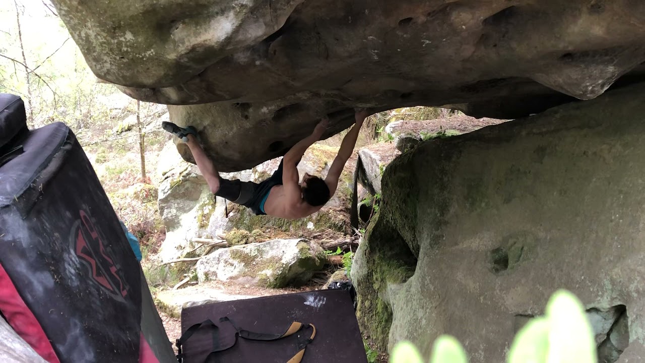 “Hueco tanks” recloses Fontainbleau