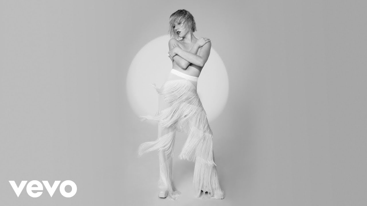 Carly Rae Jepsen - Summer Love (Audio)