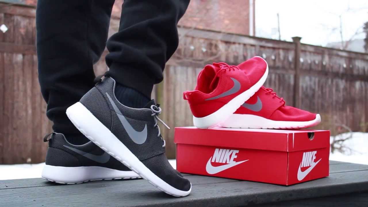 Roshe Run Sport Red VS Roshe Run Black/Cool Grey-White On Foot Look (Filmed by @Stance Chaser)