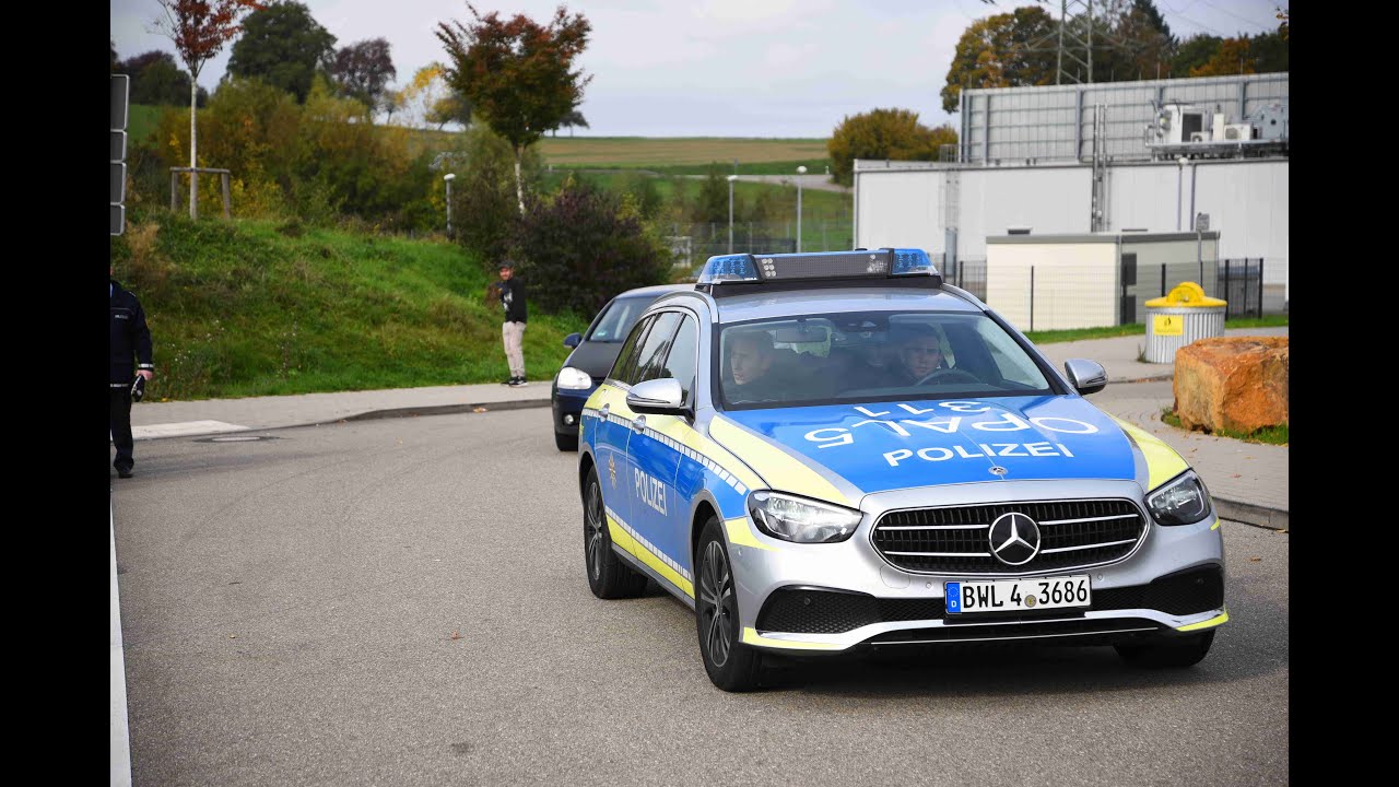 Länderübergreifender Sicherheitstag - Polizei-Großkontrolle an der Tank- und Rastanlage Sinsheim
